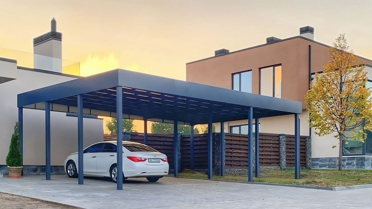 Односкатный автонавес из поликарбоната в стиле хай-тек для автомобиля Односкатный навес-беседка для сада